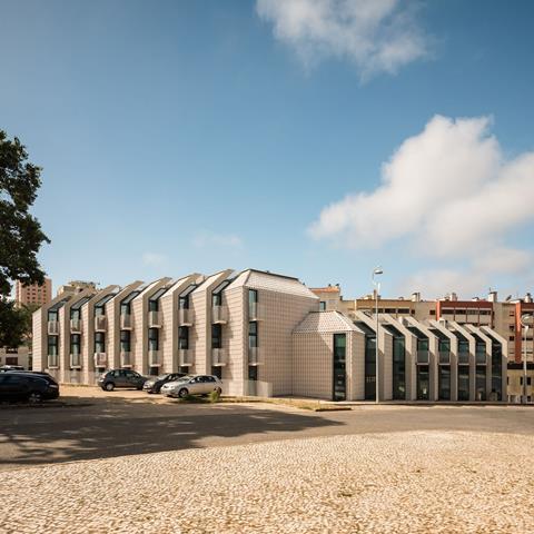 Studentville 01_andre kong studio_Lourenco T Abreu