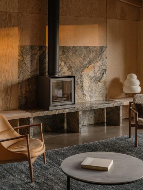 Amento_James Retief_ORIGINAL_3