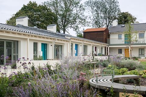 09 Mole Dovehouse Court credit David Butler 332 Hires