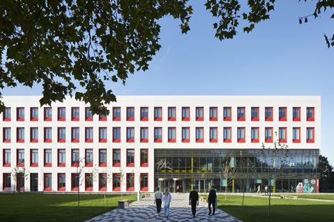The School of Science, Engineering and Environment (SEE) Buildin_Jack Hobhouse_ORIGINAL_4